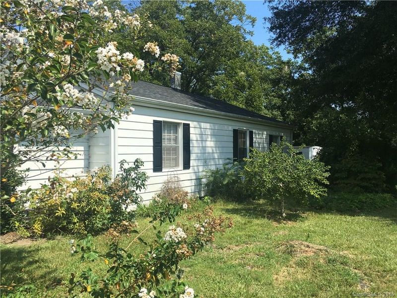 706 Requa Rd, Cherryville, NC 28021