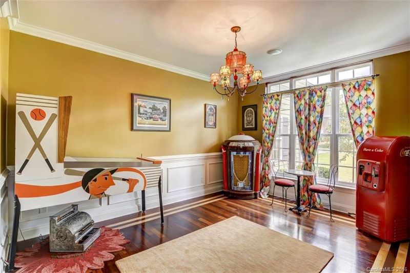 21401 Crown Lake Dr, Cornelius, NC 28031
