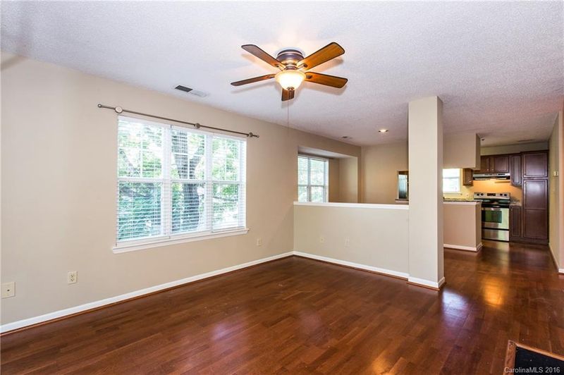 2209 Sumner Green Ave #B, Charlotte, NC 28203