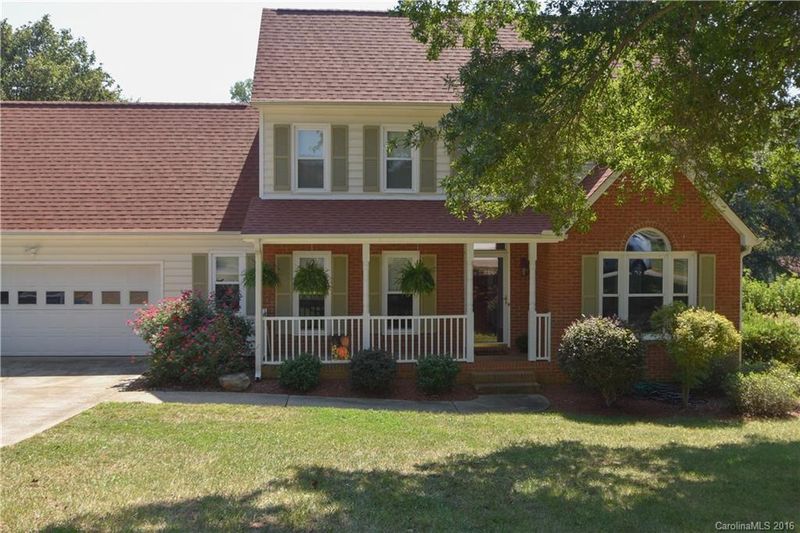 325 Southfork Dr, Belmont, NC 28012