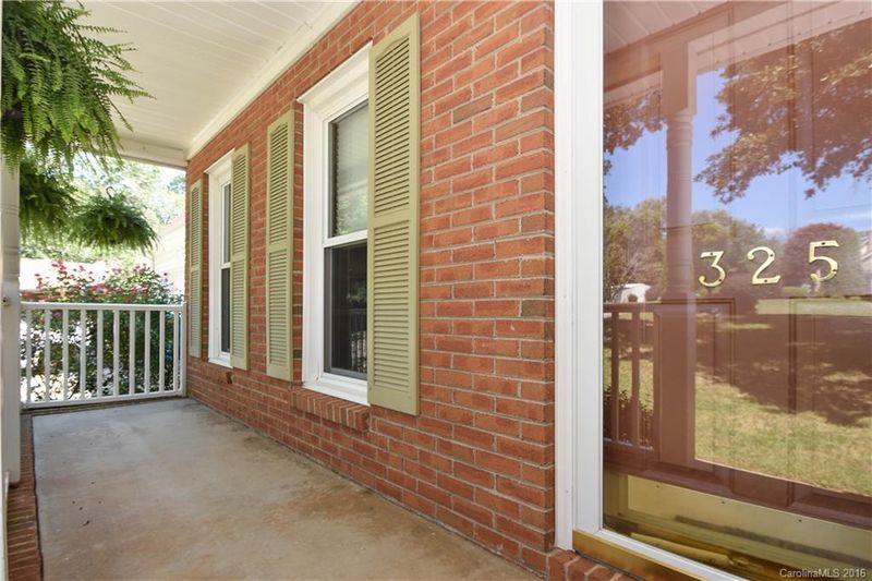 325 Southfork Dr, Belmont, NC 28012