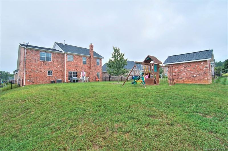 5203 Sustar Dr, Monroe, NC 28110