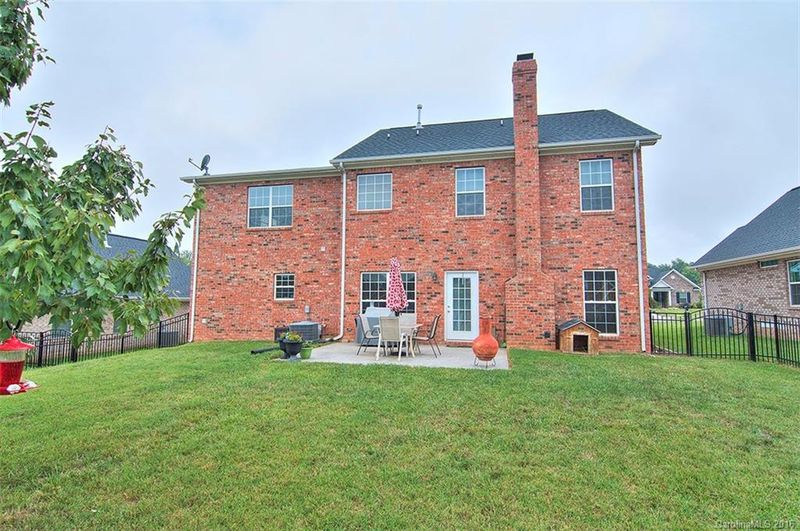 5203 Sustar Dr, Monroe, NC 28110