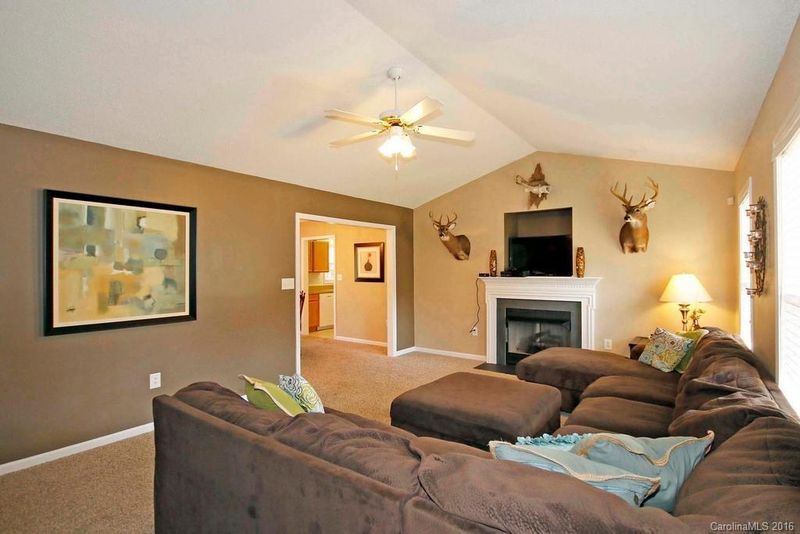 3537 Navajo Dr #83, Maiden, NC 28650