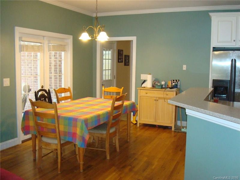 2806 W Pinewood Rd, Chester, SC 29706