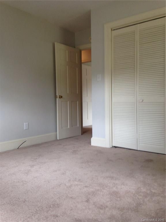 640 Belmorrow Dr, Charlotte, NC 28214