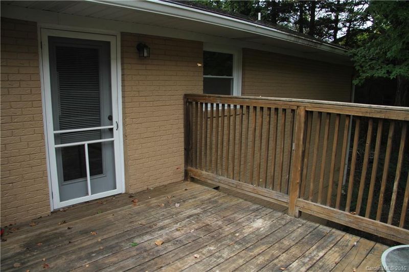 412 Thompson St, Stanley, NC 28164