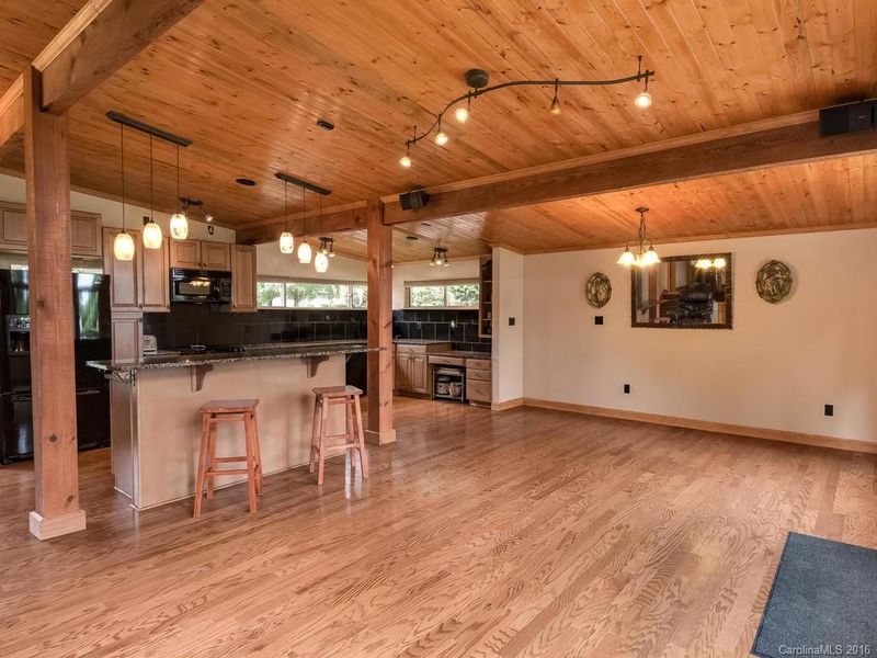 604 Hedrick Dr, Statesville, NC 28677