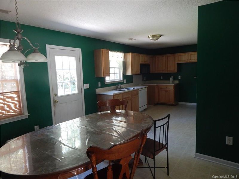 505 O'henry Dr, Monroe, NC 28110