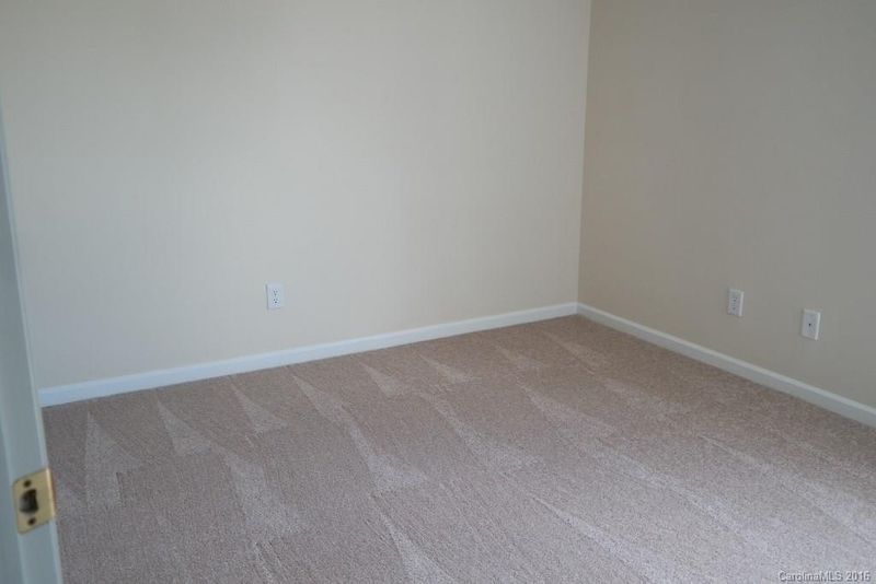 118 Rusty Nail Dr, Mooresville, NC 28115