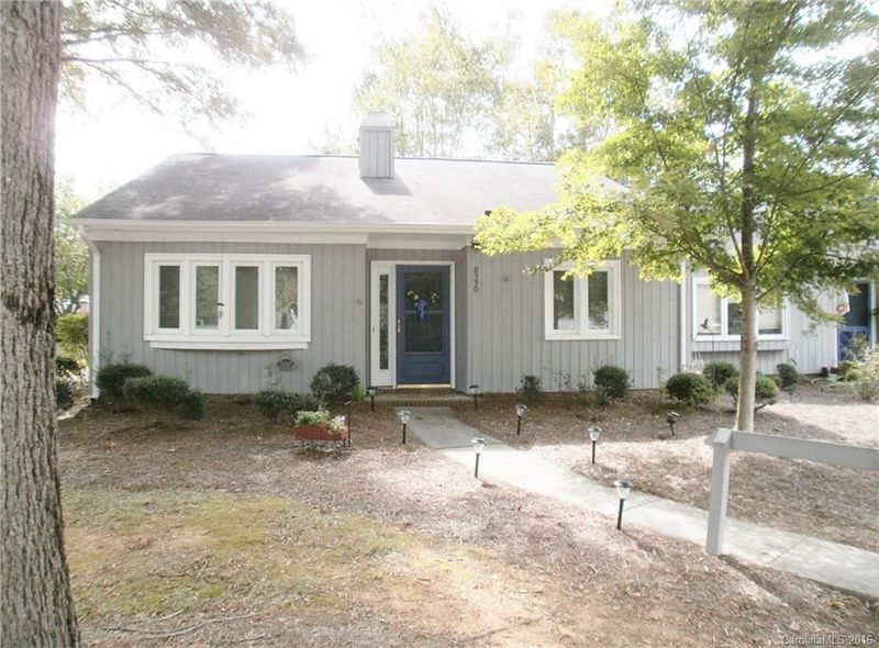 8330 Rust Wood Pl #8330, Charlotte, NC 28227
