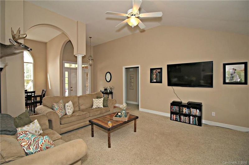 3419 Brickyard Ln, Midland, NC 28017