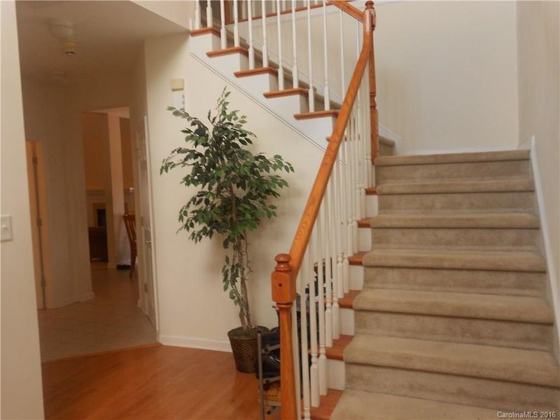 1213 Dunblane Ct, Charlotte, NC 28269