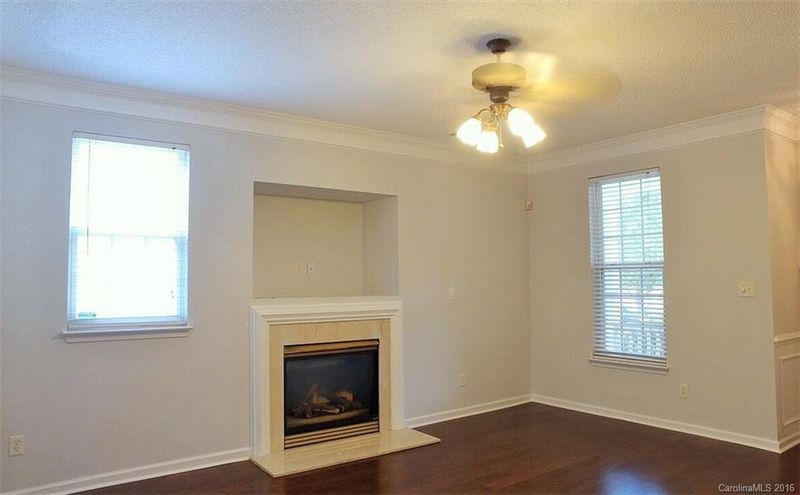 6930 Lowen Rd, Charlotte, NC 28269
