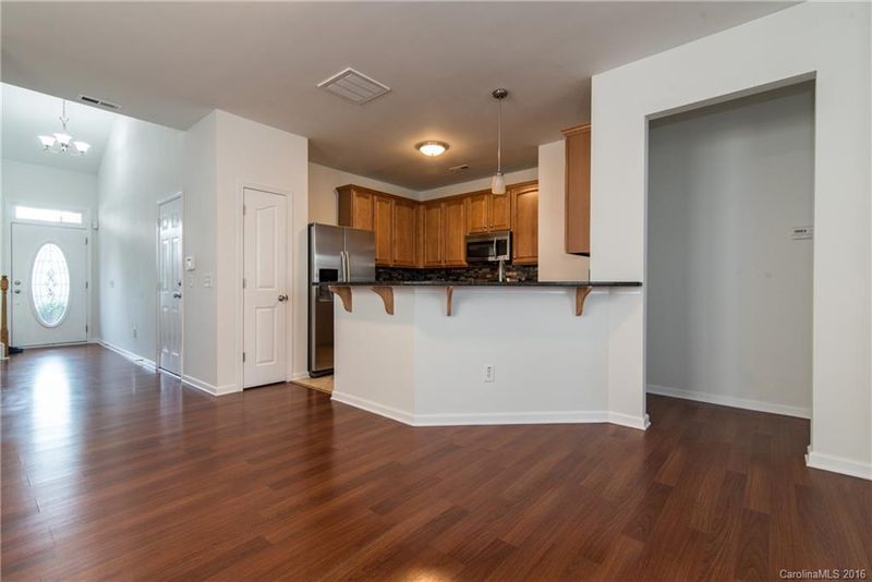 9219 Cranfield Ln, Charlotte, NC 28277