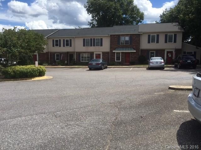 2705 Center St #13, Hickory, NC 28601