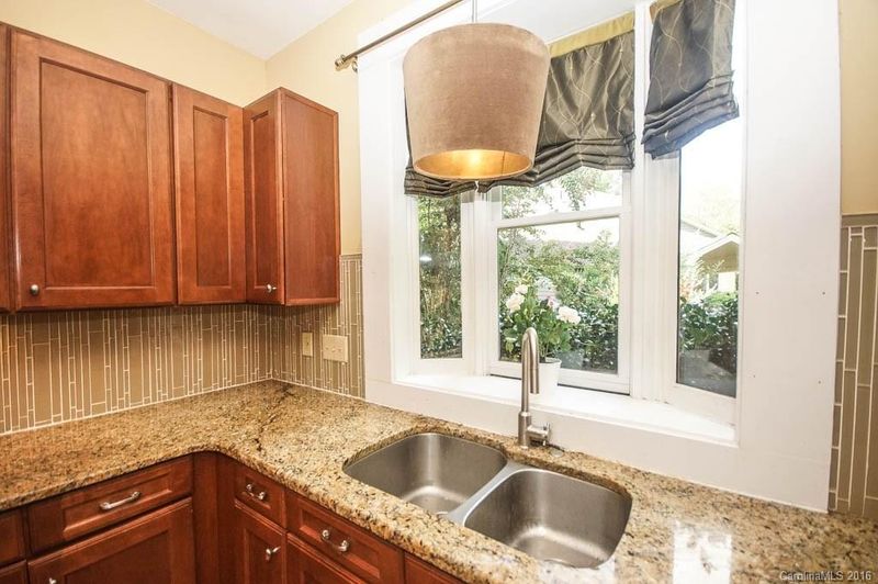 9342 Stanborough Ct, Charlotte, NC 28262