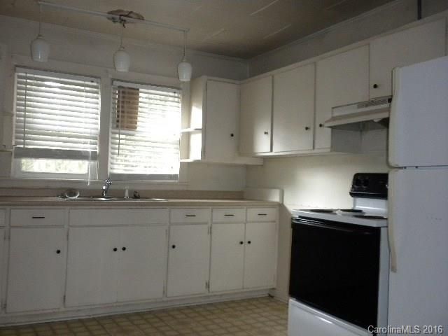 2034 Walkup Ave, Monroe, NC 28110