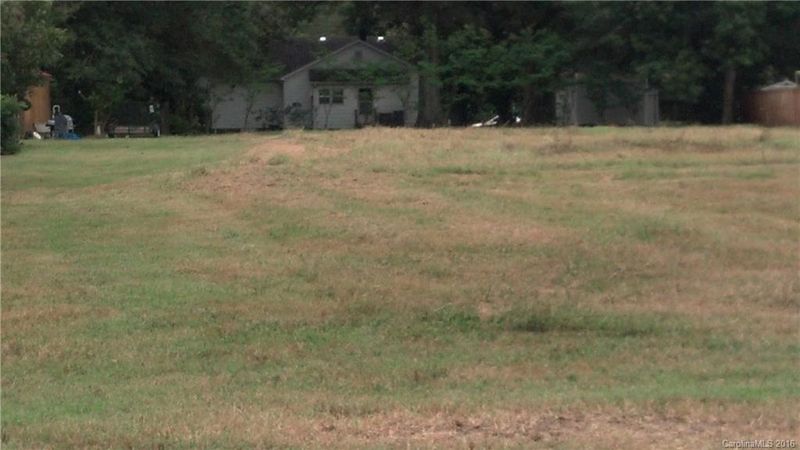 1917 - 1 Moose Rd, Kannapolis, NC 28083