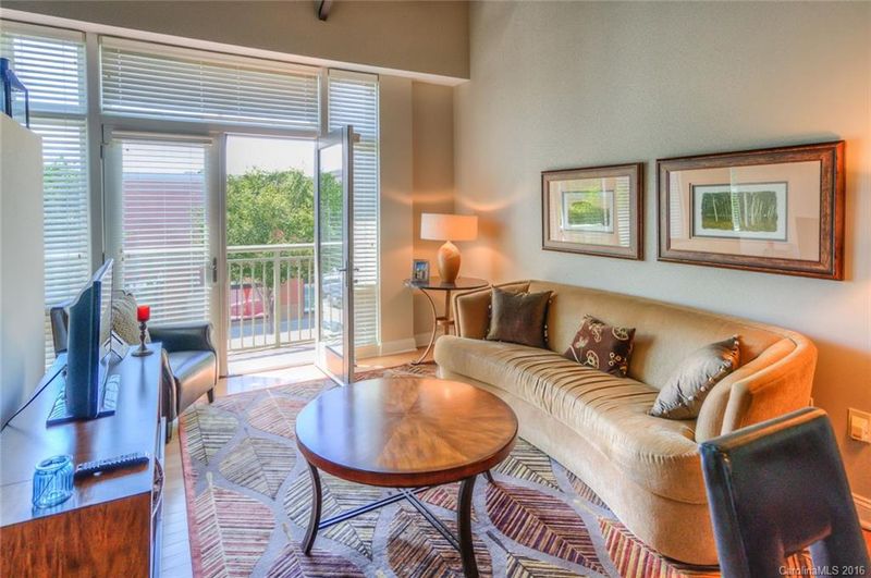 720 Governor Morrison St #201, Charlotte, NC 28211