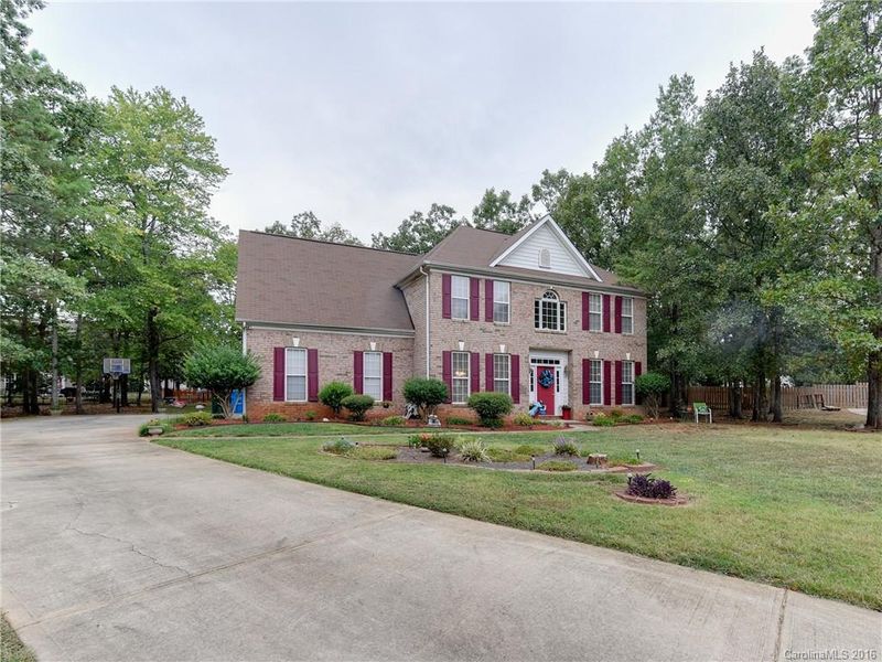 6408 Vonda Ct, Indian Trail, NC 28079
