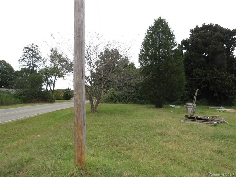 6025 Little Mountain Rd #1, Sherrills Ford, NC 28673