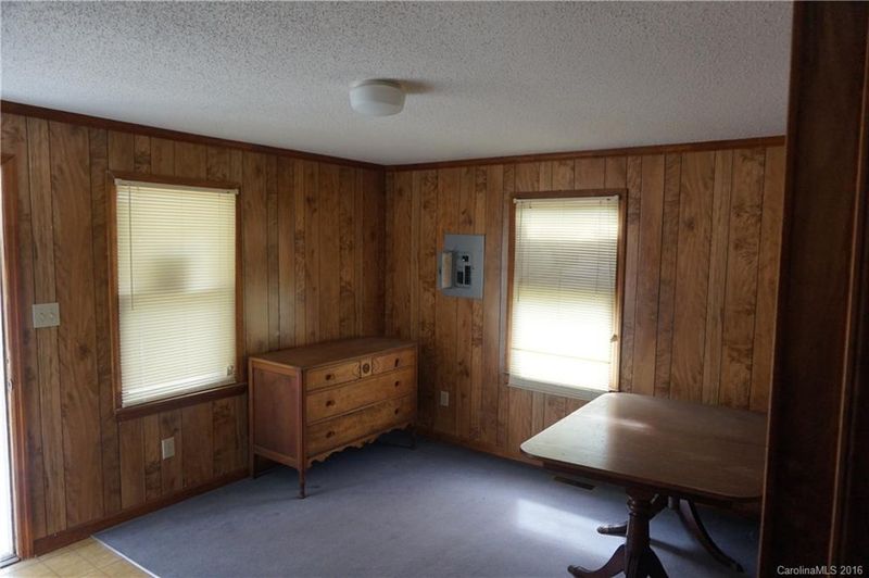 1206 Gaston Ave, Gastonia, NC 28052