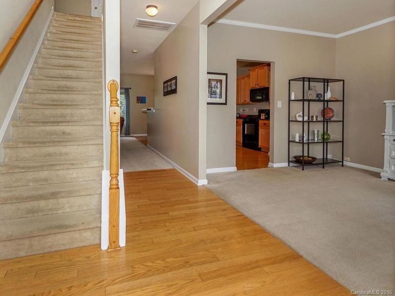 6226 Shelley Ave, Charlotte, NC 28269