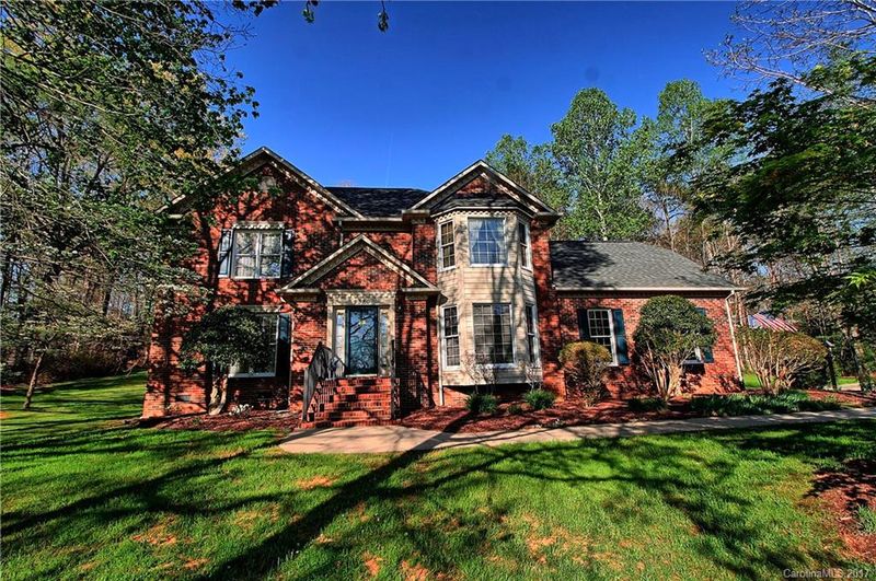 2380 Fairways Dr, Cherryville, NC 28021