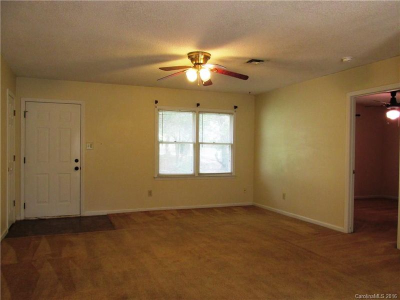 609 Hillsdale Dr, Monroe, NC 28110