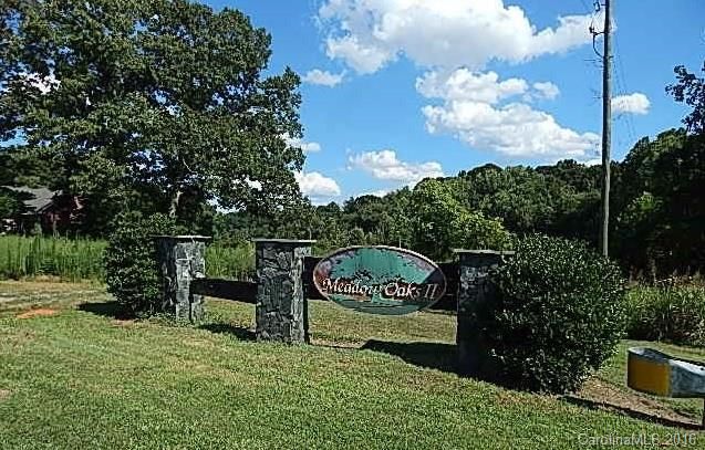 176 Upper Oak Dr, Statesville, NC 28625