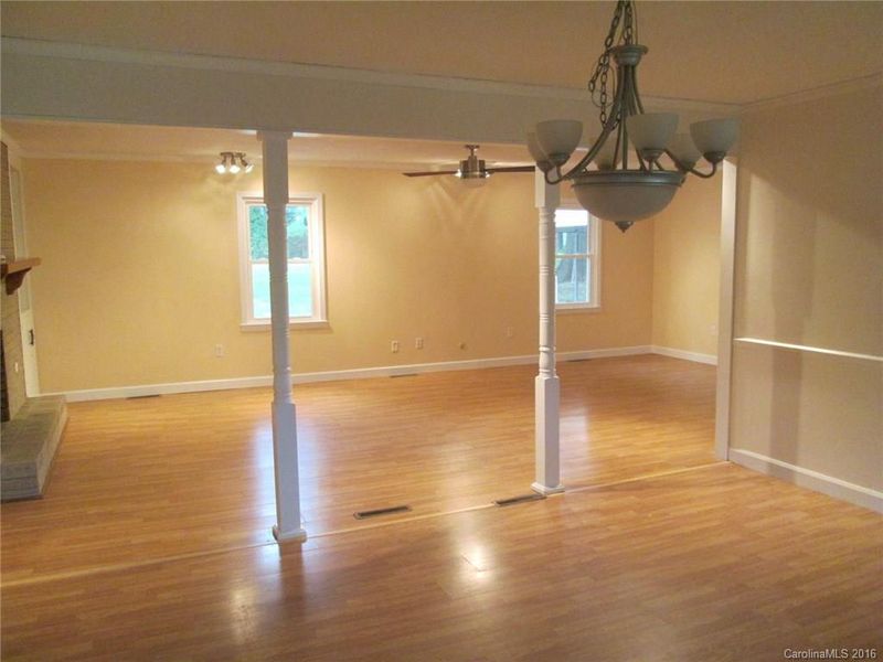 565 Amity Ave, Concord, NC 28025