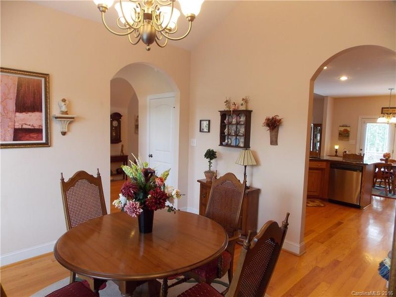 1450 Killian Farm Rd, Stanley, NC 28164