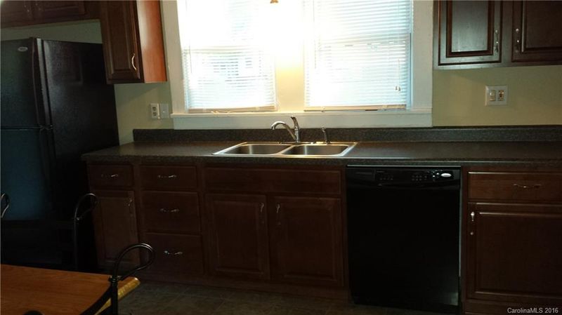 607 Sumner St, Kannapolis, NC 28083