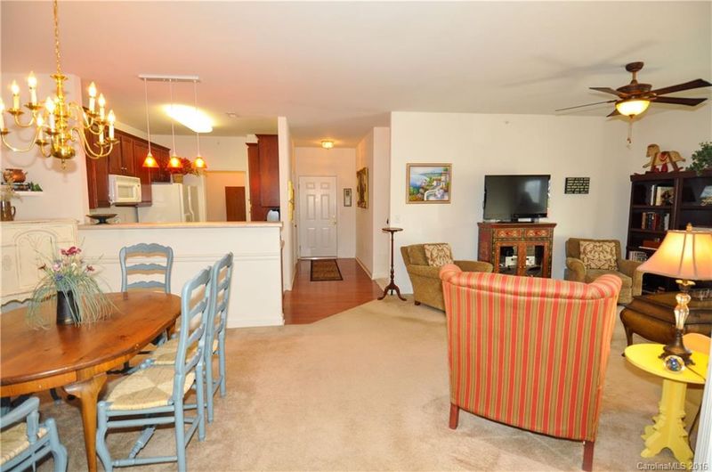 17113 Doe Valley Ct #17113, Cornelius, NC 28031