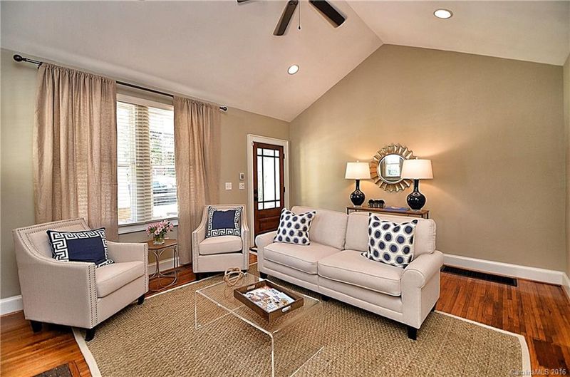 1924 Mint St, Charlotte, NC 28203