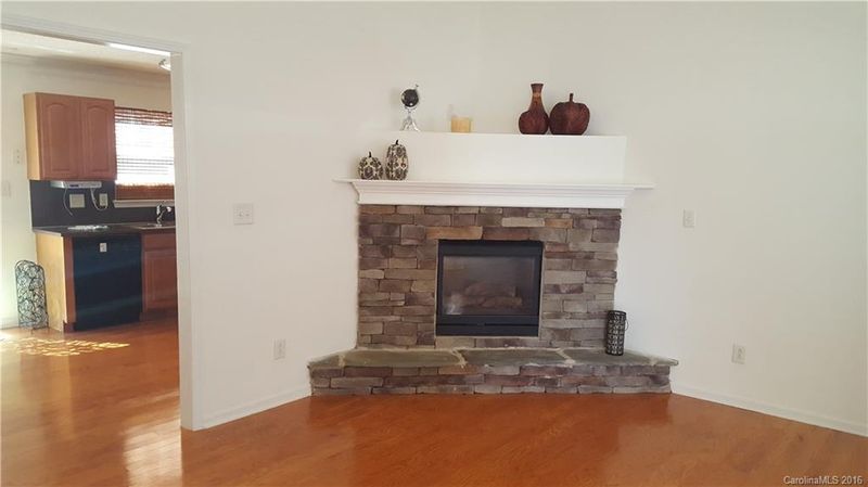 340 Amir Cir, Matthews, NC 28105