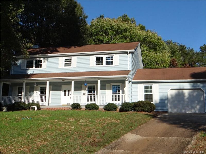 1145 37th Ave NE, Hickory, NC 28601