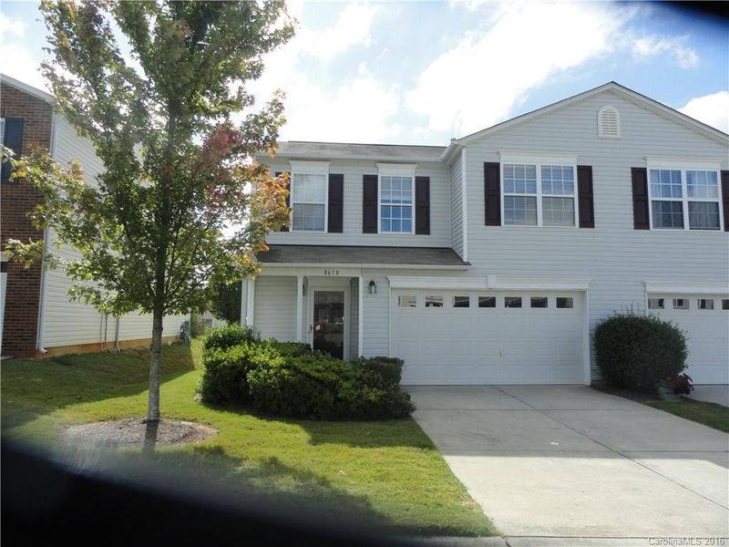 8618 Westhope St, Charlotte, NC 28216