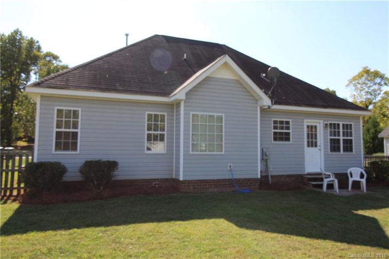 711 White Oak Ln #36, Matthews, NC 28104
