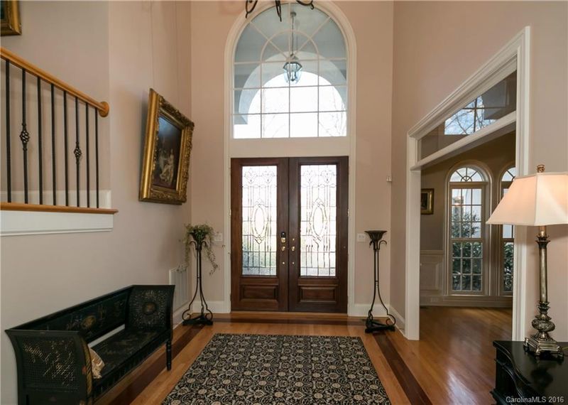 19309 Peninsula Shores Dr, Cornelius, NC 28031