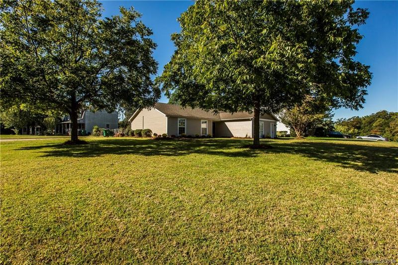 9709 Old Gate Dr, Matthews, NC 28105
