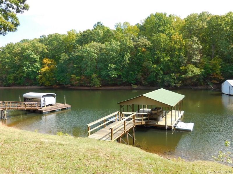 9005 Clement Cir, Terrell, NC 28682