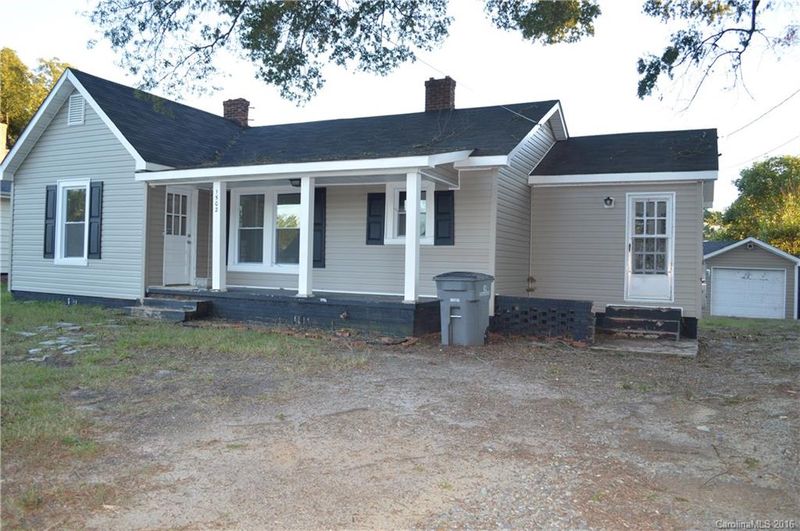 1502 Moose Rd, Kannapolis, NC 28083