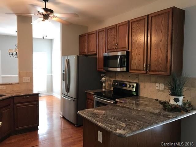 2056 Lynmore Dr #11, Sherrills Ford, NC 28673
