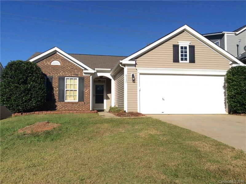 6710 Wicked Oak Ln, Charlotte, NC 28216