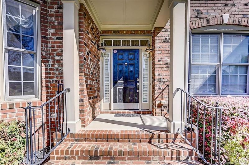 100 Stonehurst Ln #48, Marvin, NC 28173
