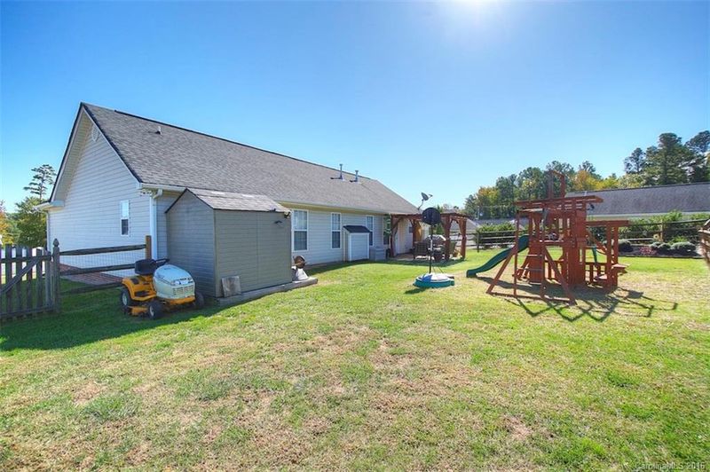 2007 Laurel Creek Ln, Monroe, NC 28110