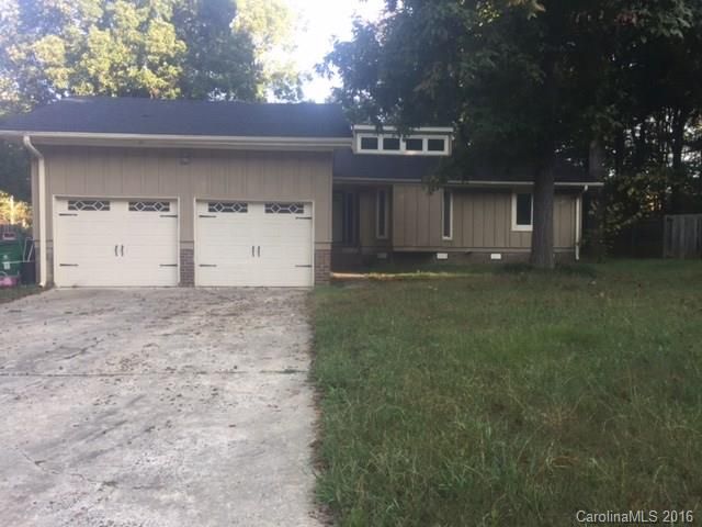 7313 Barcliff Dr, Charlotte, NC 28212