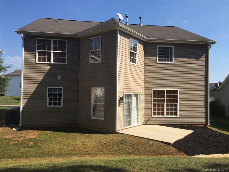 8920 Goldfields Dr, Charlotte, NC 28227